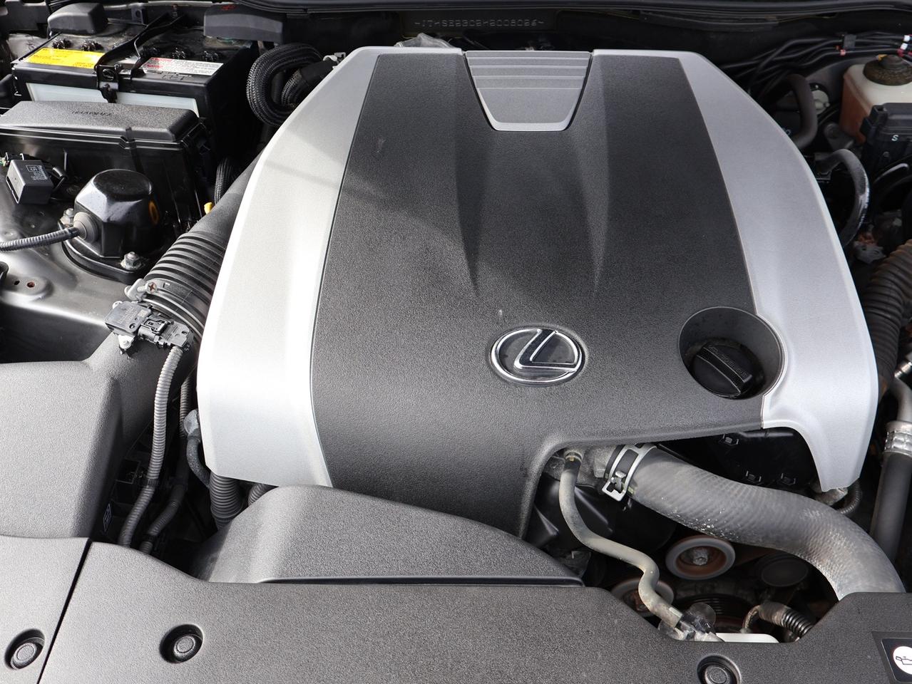 2017 Lexus RC 350 F-SPORT AWD CERTIFIED CAMERA NAV BLUETOOTH LEATHER COOL/HEAT SEAT/STEERING SUNROOF CRUISE ALLOYS Photo