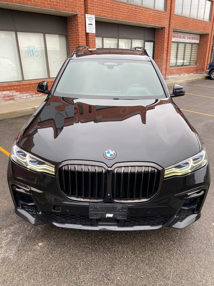 2021 BMW X7  Photo