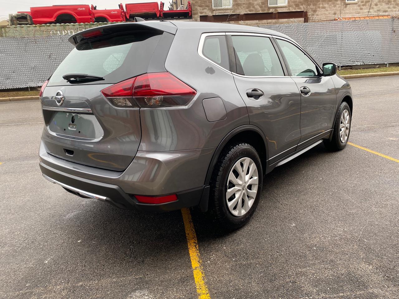 2020 Nissan Rogue S Photo