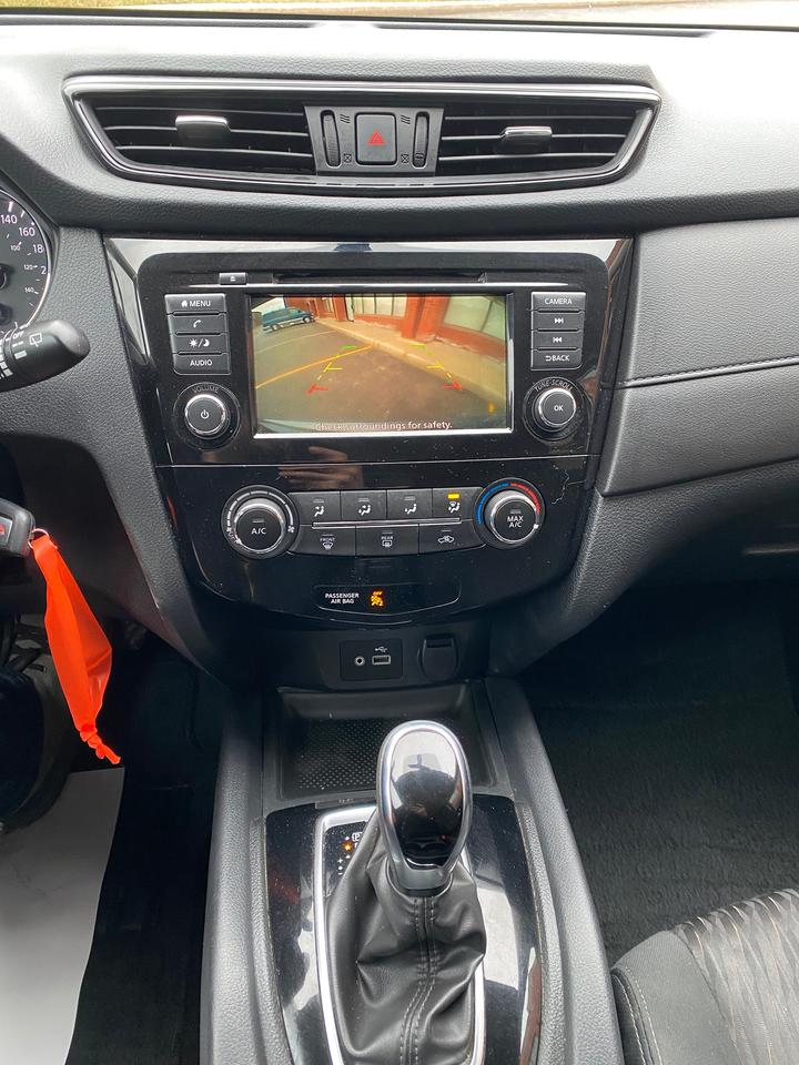 2020 Nissan Rogue S Photo