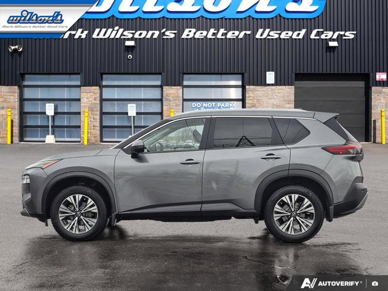 2023 Nissan Rogue SV AWD | Sunroof | 360 Camera | Remote Start | CarPlay + Android | Power Seats | and More ! Photo