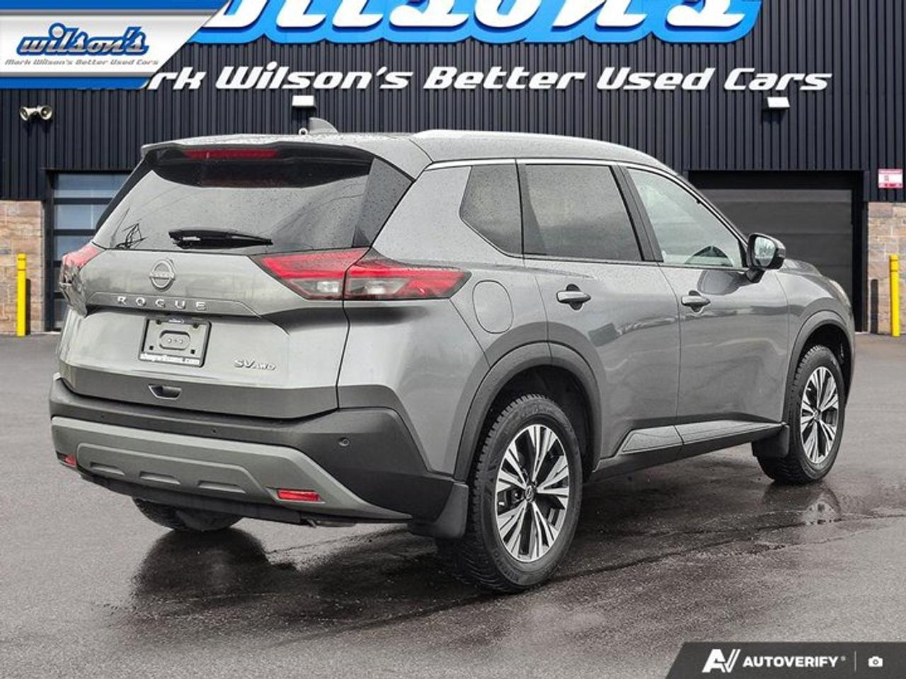 2023 Nissan Rogue SV AWD | Sunroof | 360 Camera | Remote Start | CarPlay + Android | Power Seats | and More ! Photo