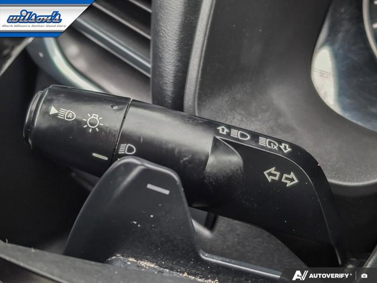 2023 Nissan Rogue SV AWD | Sunroof | 360 Camera | Remote Start | CarPlay + Android | Power Seats | and More ! Photo
