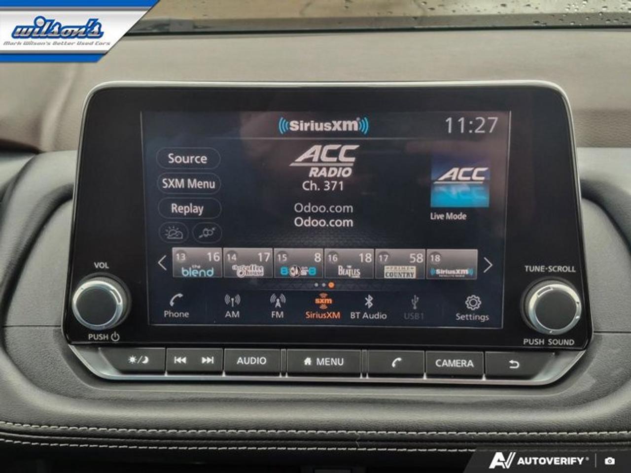 2023 Nissan Rogue SV AWD | Sunroof | 360 Camera | Remote Start | CarPlay + Android | Power Seats | and More ! Photo