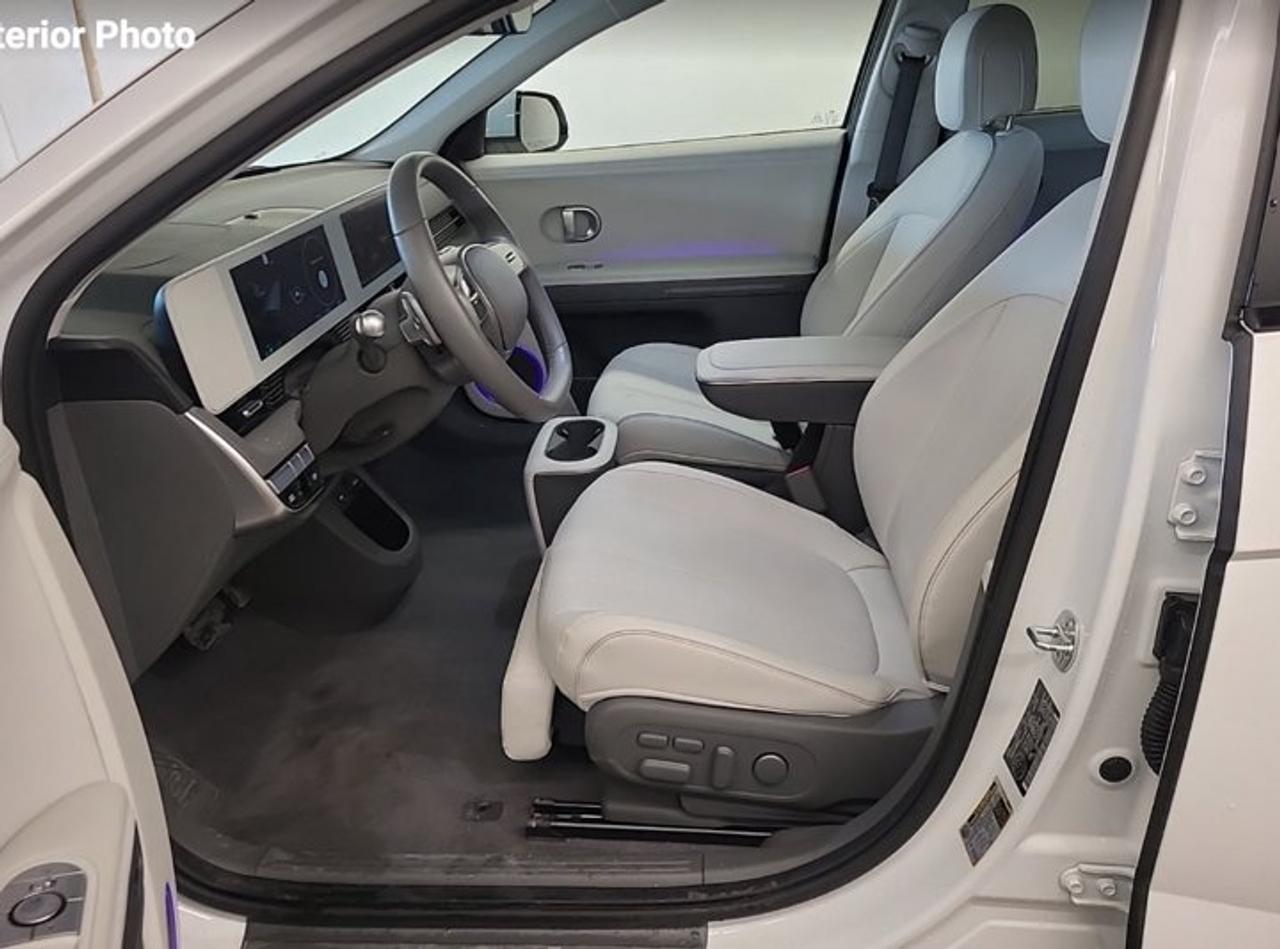 2024 Hyundai IONIQ 5 Ultimate Pkg Long Range AWD | Leather | Sunroof | Nav | HUD | 360 Camera | Adaptive Cruise & More ! Photo2