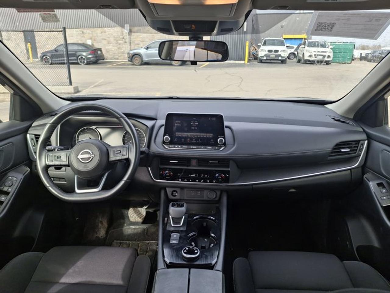 2024 Nissan Rogue S AWD | Heated Wheel + Seats | Remote Start | CarPlay + Android | BSW | Rear Camera | and More ! Photo4