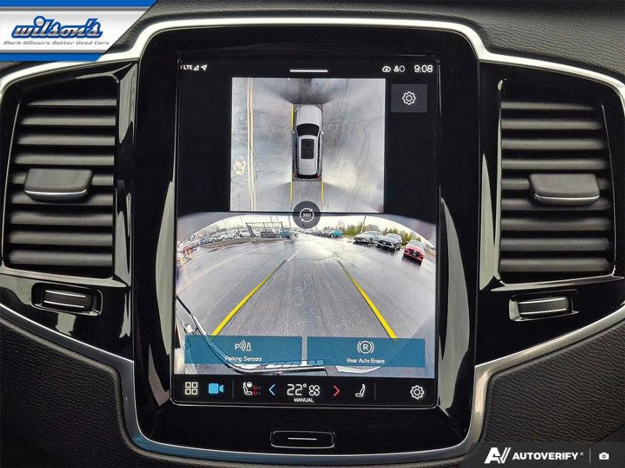 2024 Volvo XC90 Plus Bright Theme AWD | Leather | Sunroof | 360 Camera | Nav | Heated Seats | and Much More ! Photo