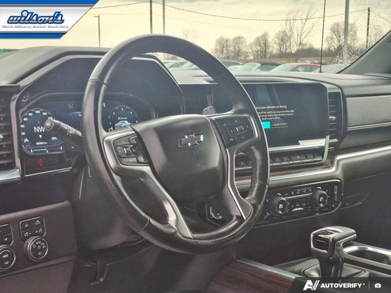 2023 Chevrolet Silverado 1500 RST Crew 5.3L V8 4X4 | True North Edition | Leather | Safety PKG | Heated Bucket Seats | Sunroof | Photo