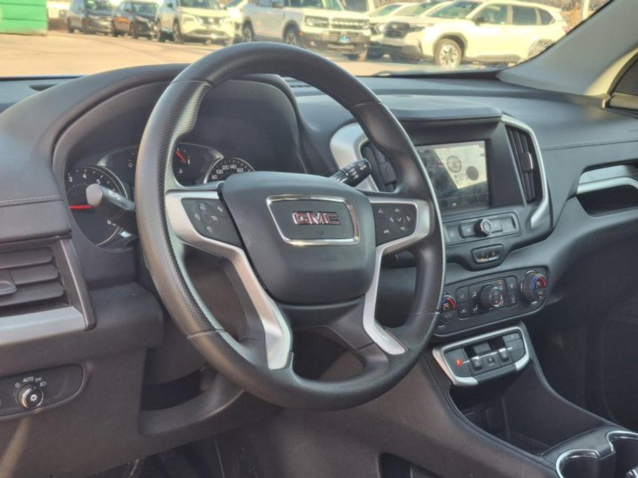 2024 GMC Terrain SLE AWD | Power Liftgate | CarPlay + Android Auto | Rear Camera | Alloy Wheels | and More ! Photo