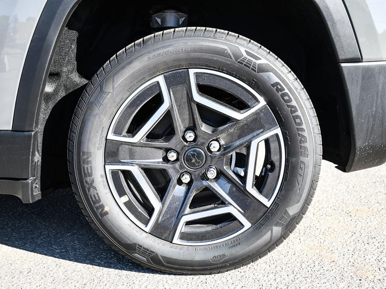 2026 Jeep Cherokee  Photo