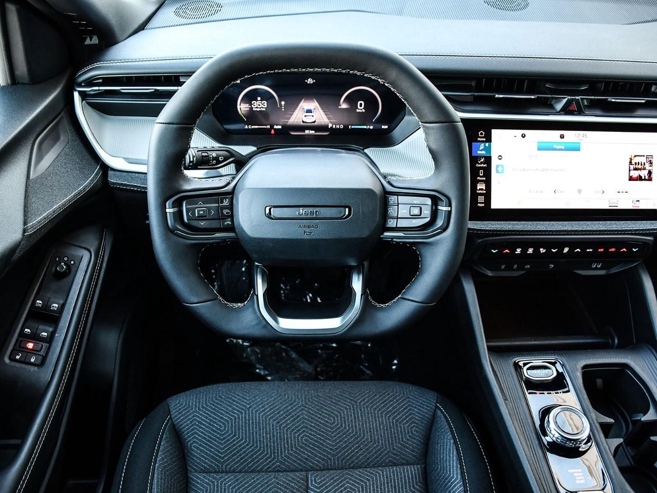 2026 Jeep Cherokee  Photo