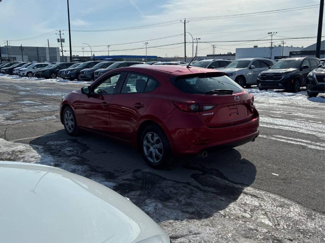 2017 Mazda MAZDA3 GX - LOW KM, AUTO, BACK-UP CAMERA, BLUETOOTH! Photo4