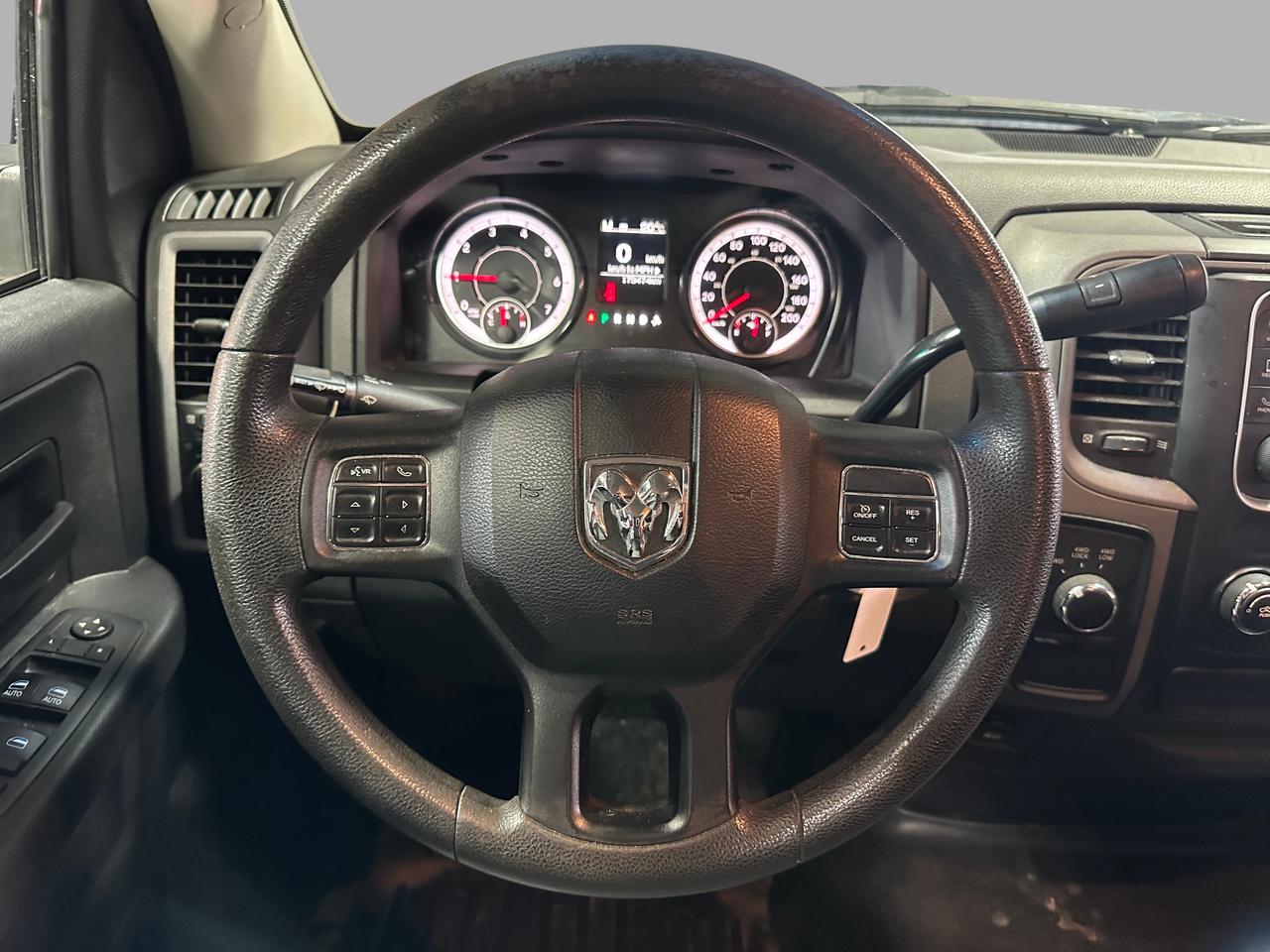 2017 RAM 1500 ST | CLEAN CARFAX | AWD | BACK UP CAM | BLUETOOTH Photo