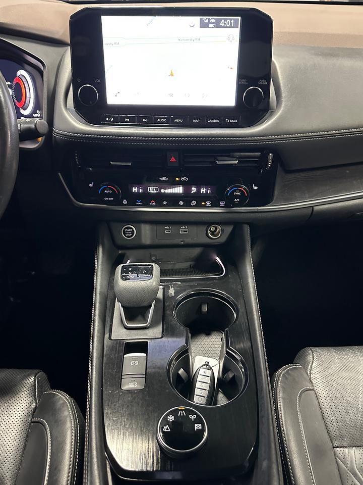 2021 Nissan Rogue PLATINUM | CLEAN CARFAX | LOW KMS | AWD | LEATHER Photo