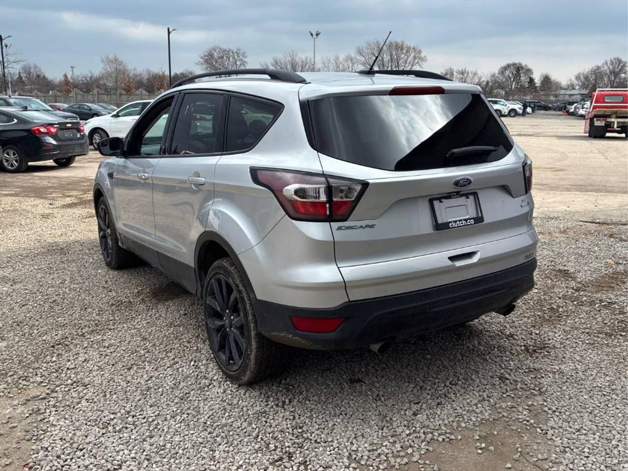 2017 Ford Escape SE - AWD, HEATED SEATS, POWER SEAT, BLACK WHEELS! Photo4