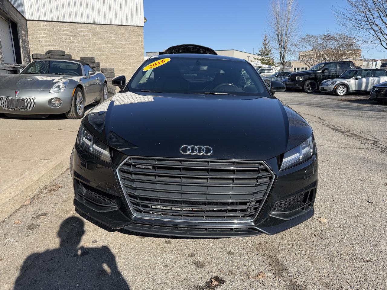 2016 Audi TT 2.0T - TECHNIK, B&O STEREO, LEATHER, HEATED SEATS! Photo