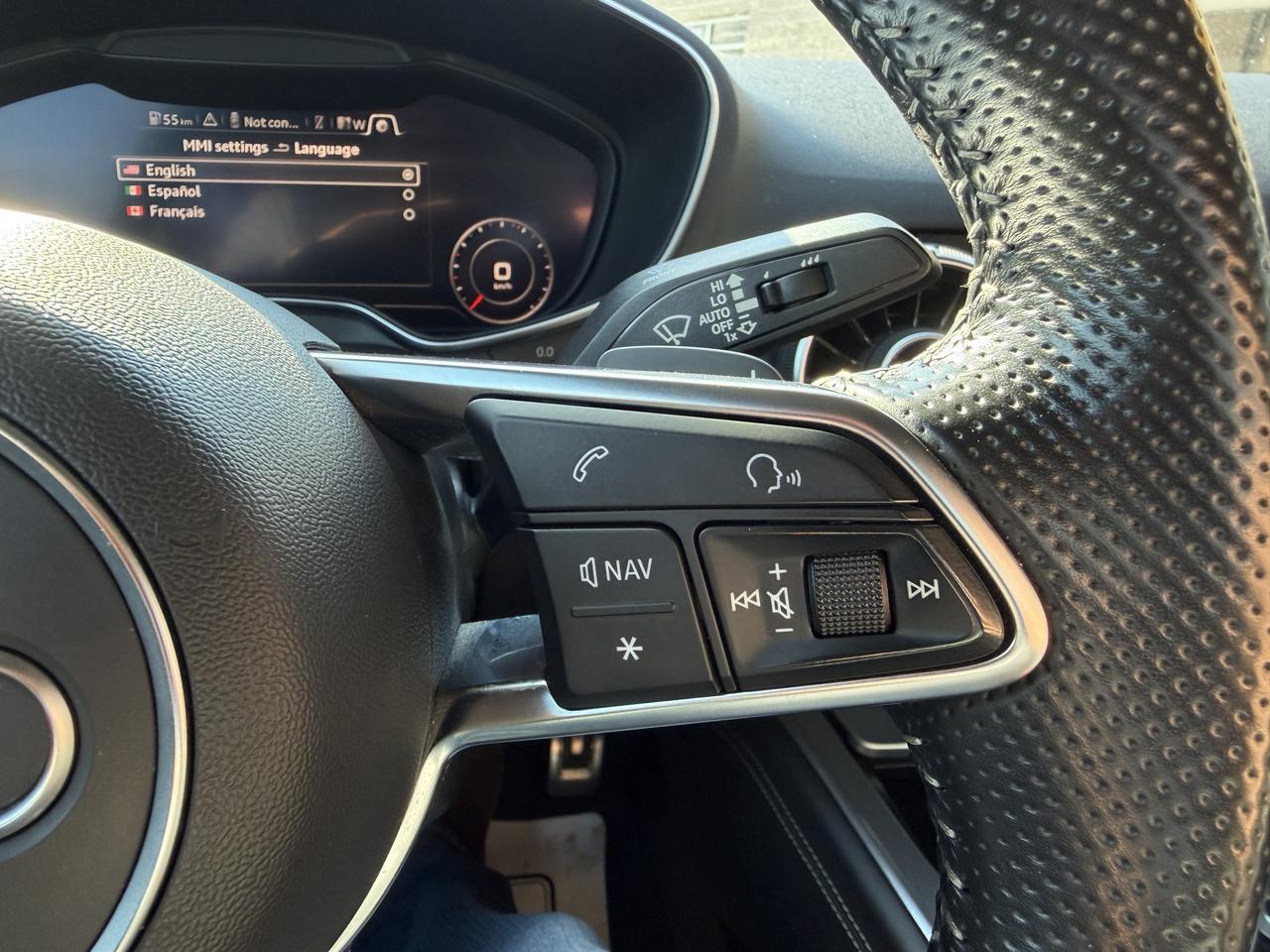 2016 Audi TT 2.0T - TECHNIK, B&O STEREO, LEATHER, HEATED SEATS! - Photo #27