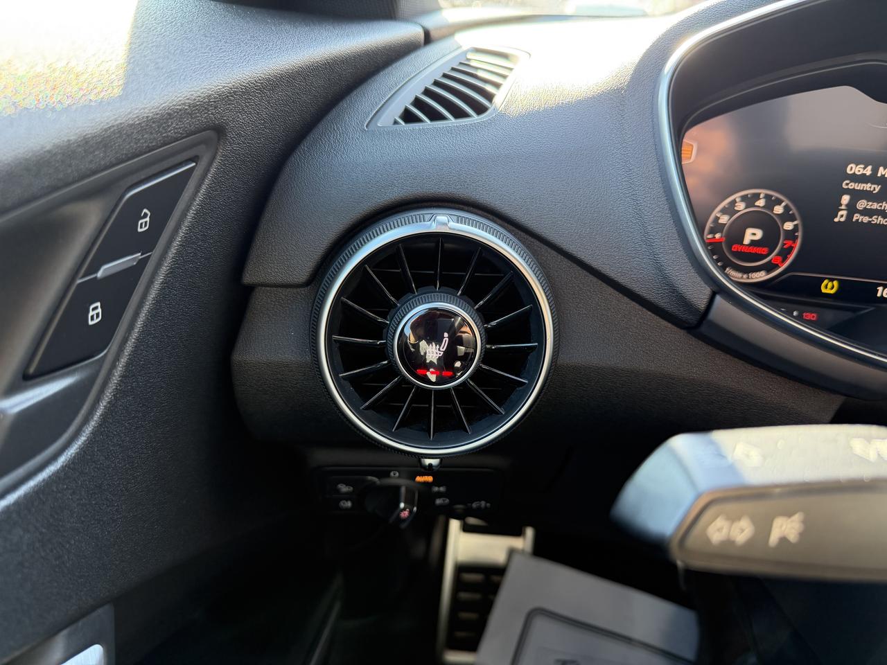 2016 Audi TT 2.0T - TECHNIK, B&O STEREO, LEATHER, HEATED SEATS! - Photo #34