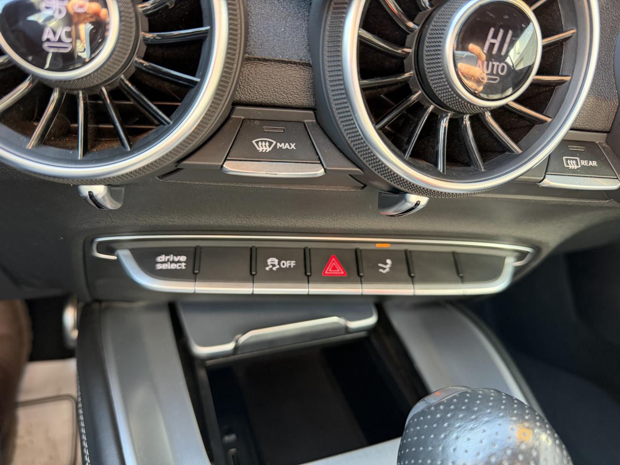 2016 Audi TT 2.0T - TECHNIK, B&O STEREO, LEATHER, HEATED SEATS! Photo