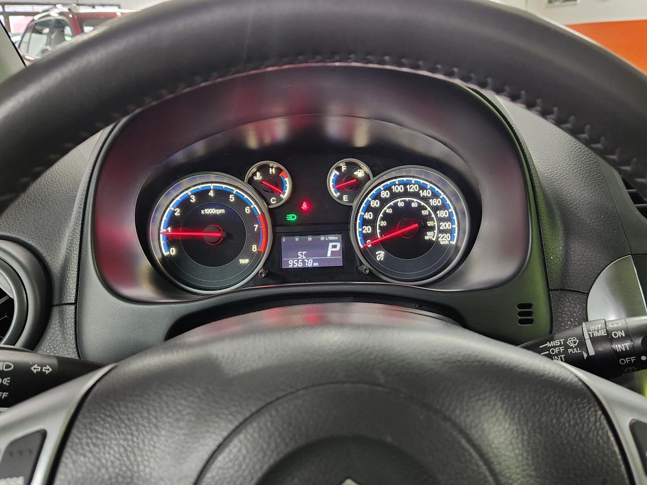 2011 Suzuki SX4 JX 1 OWNER NO ACCIDENT CLEAN KEYLESS Photo