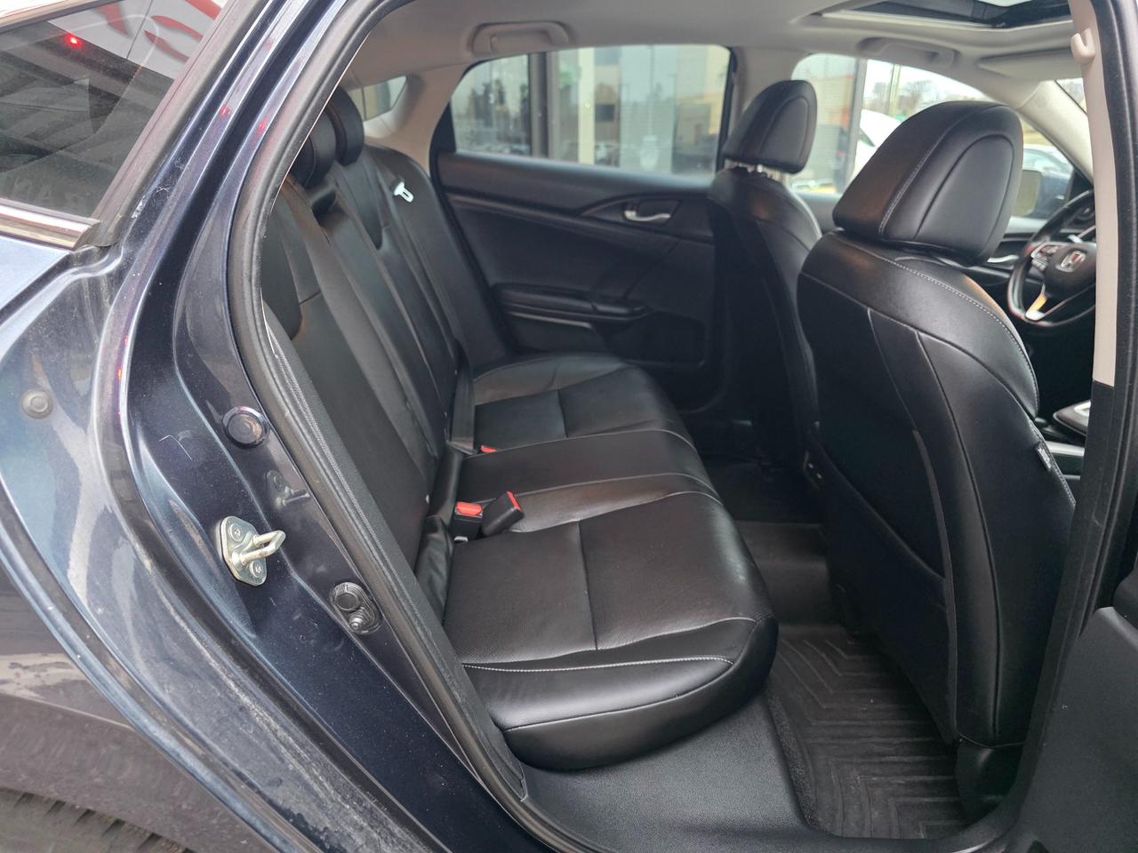 2019 Honda Insight Touring Fuel Efficient Hybrid | Accident Free | LOADED Photo
