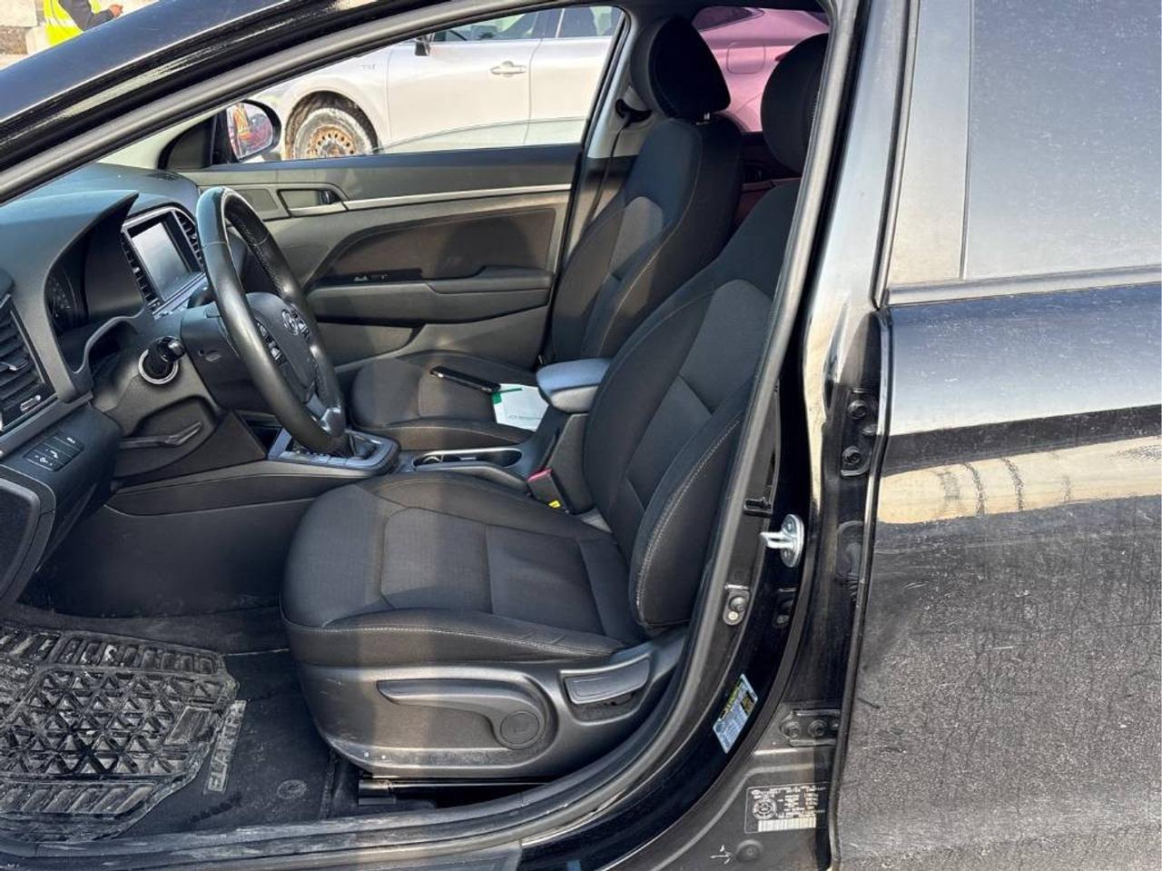 2018 Hyundai Elantra GL SE Sunroof | Backup Camera | Heated Seats | Heated steering Photo3