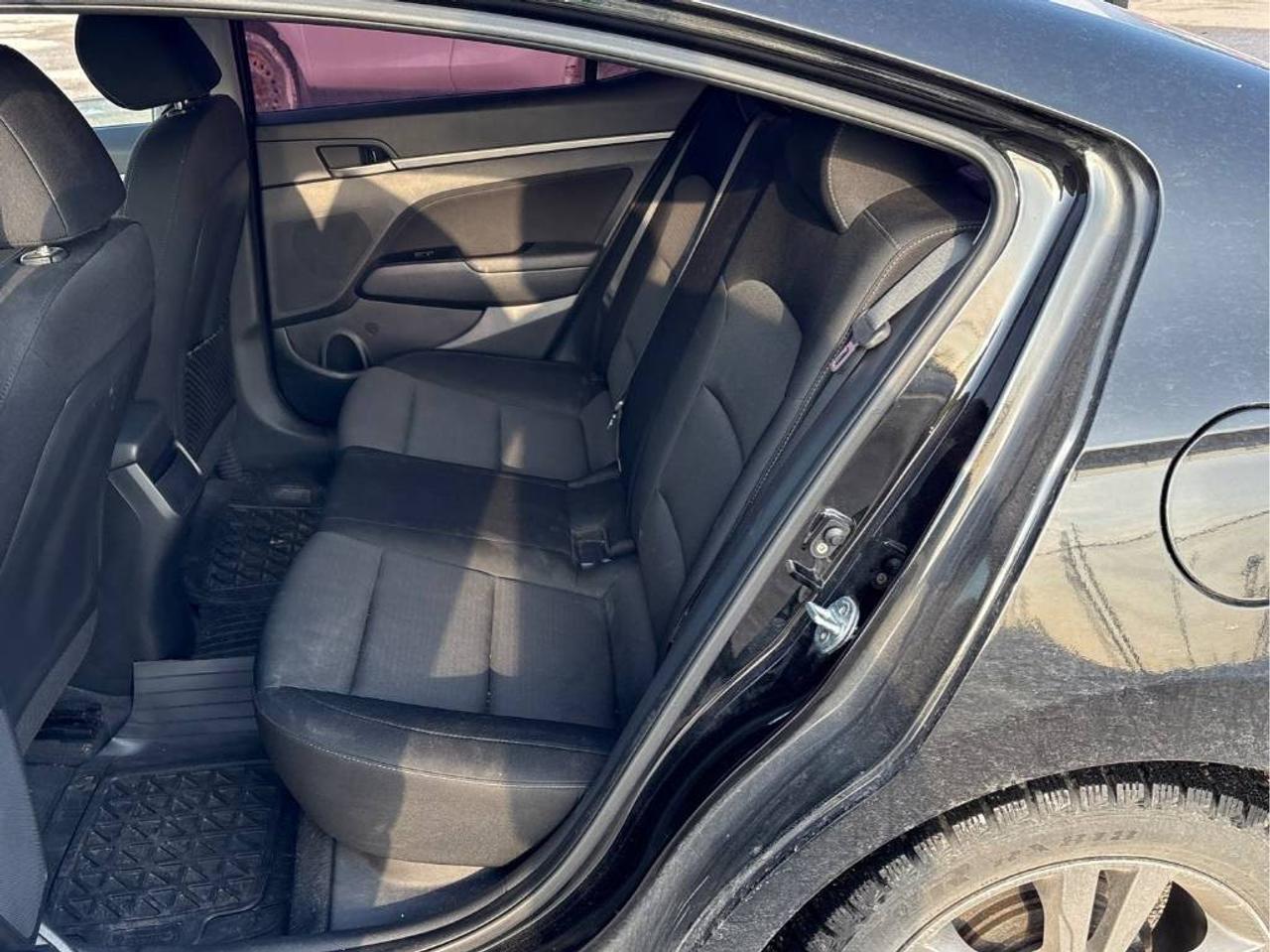 2018 Hyundai Elantra GL SE Sunroof | Backup Camera | Heated Seats | Heated steering Photo