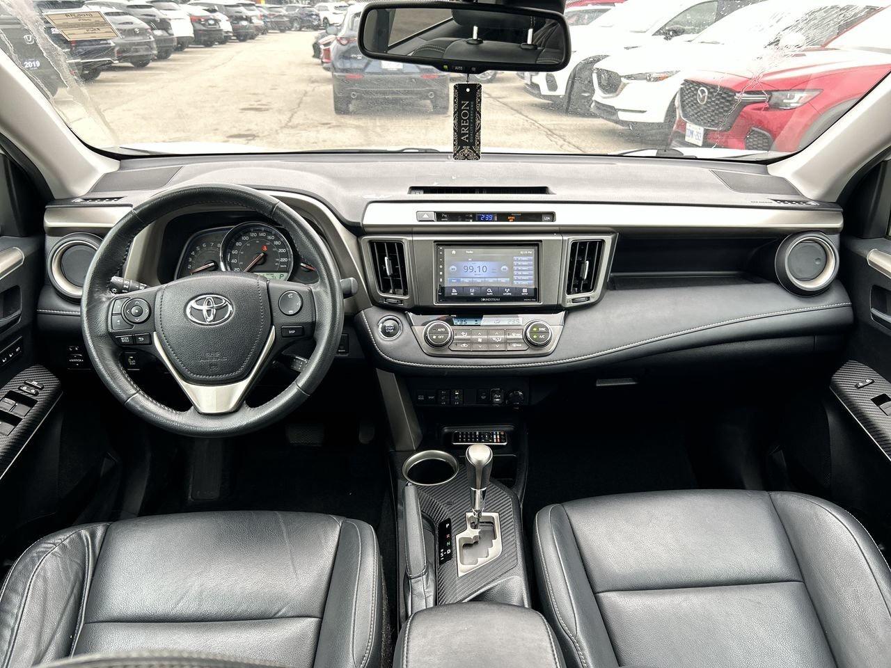 2014 Toyota RAV4 AWD Limited Clean Condition, Sunroof, Power Tailga Photo