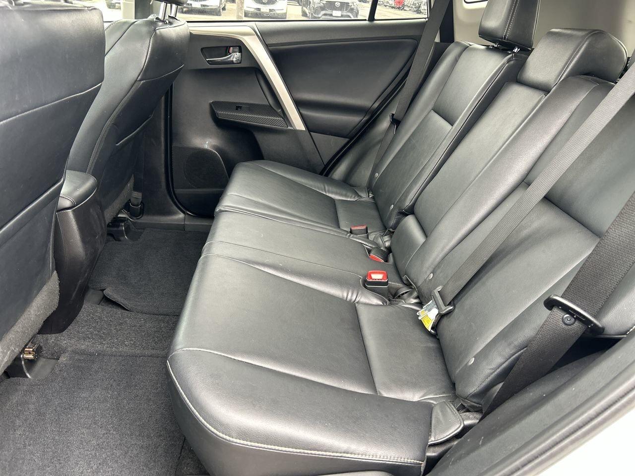 2014 Toyota RAV4 AWD Limited Clean Condition, Sunroof, Power Tailga Photo