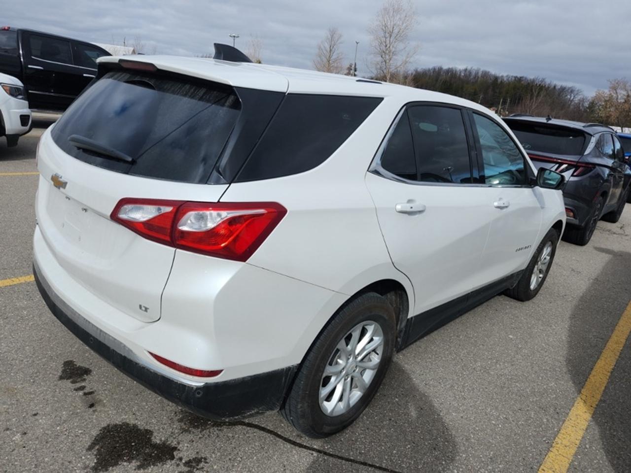 2019 Chevrolet Equinox LT  LT, CARPLAY, LOW KM, CLEAN CARFAX Photo