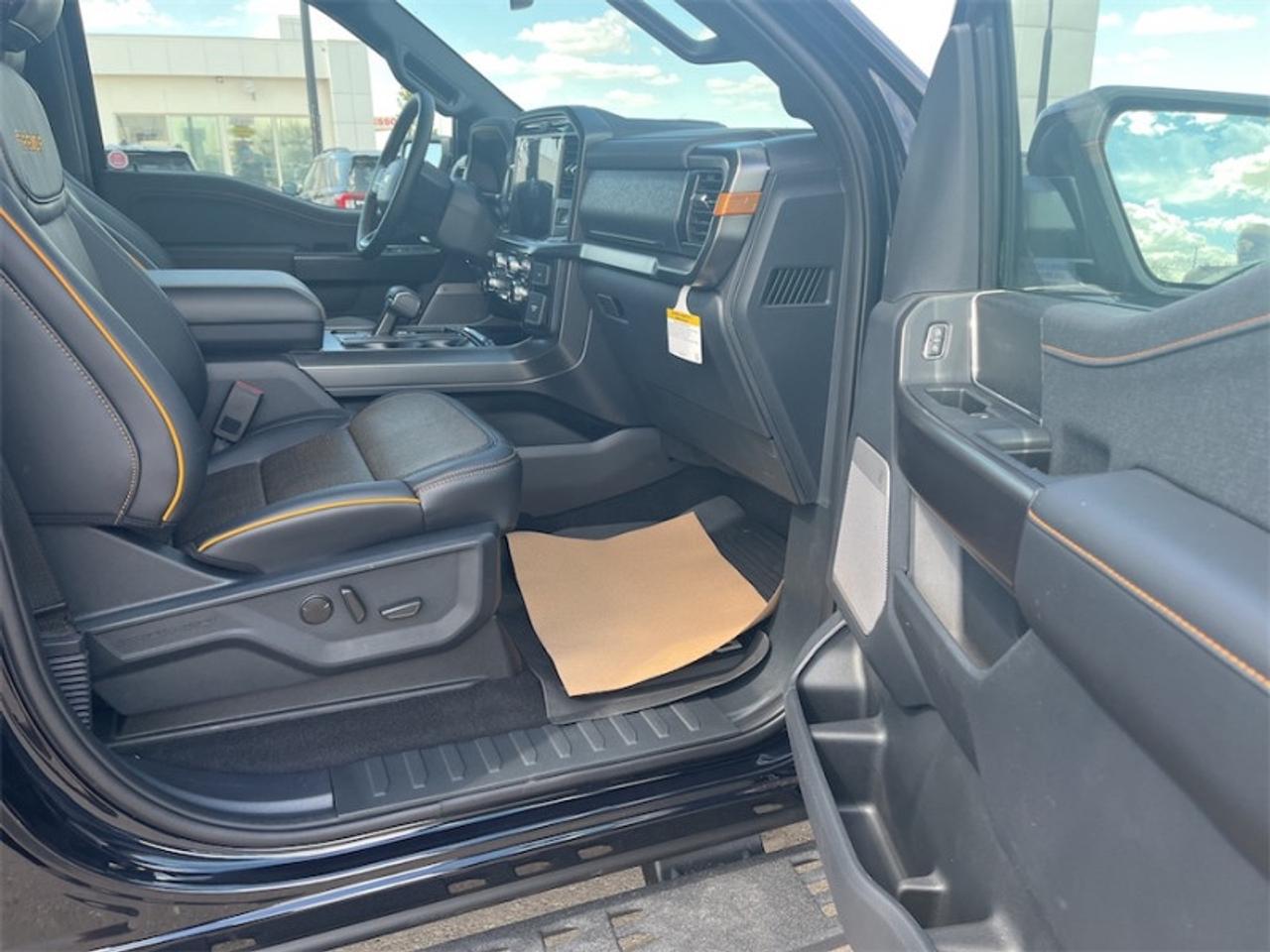 2026 Ford F-150 Tremor  - Leather Seats - Tow Package Photo5