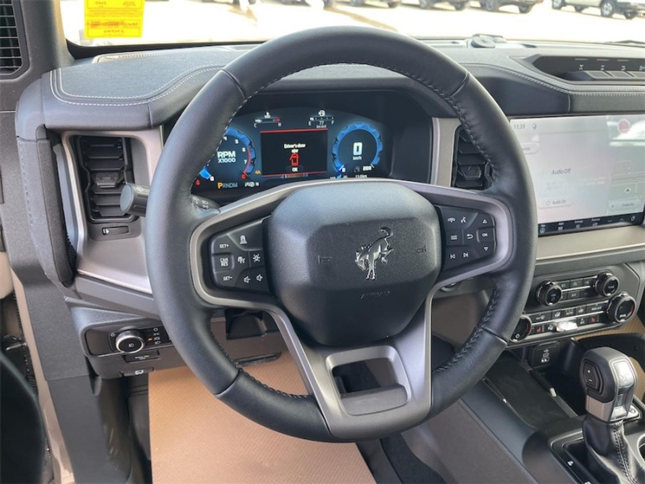 2026 Ford Bronco Outer Banks  - Premium Audio Photo5