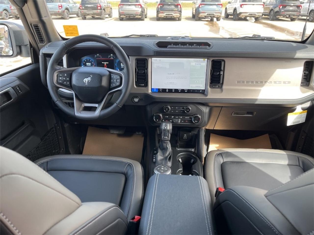 2026 Ford Bronco Outer Banks  - Premium Audio Photo5