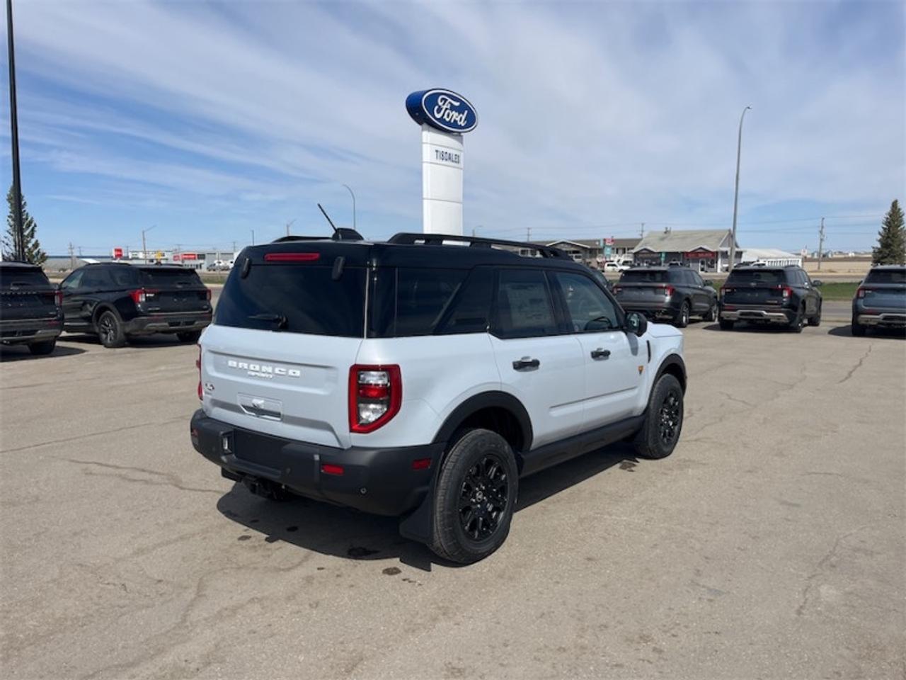 2026 Ford Bronco Sport Badlands  - Sunroof Photo5