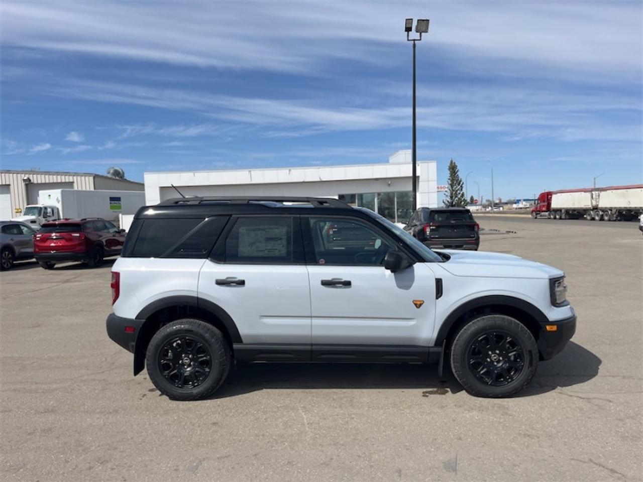 2026 Ford Bronco Sport Badlands  - Sunroof Photo1