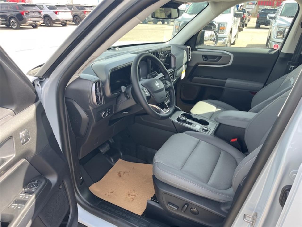 2026 Ford Bronco Sport Badlands  - Sunroof Photo5