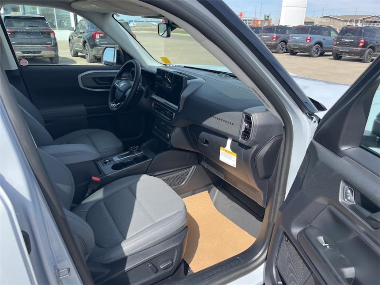2026 Ford Bronco Sport Badlands  - Sunroof Photo5