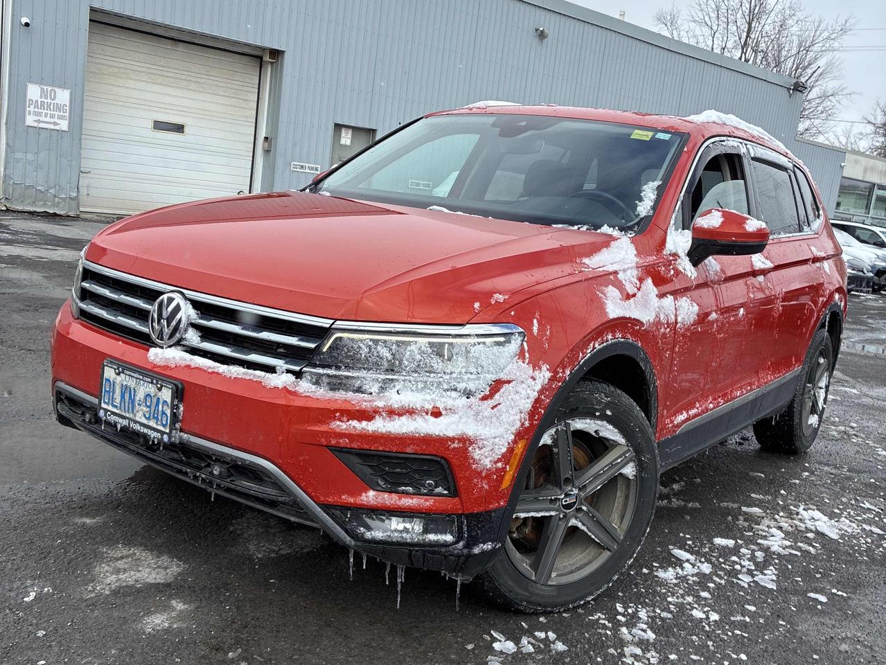 2018 Volkswagen Tiguan Highline - LEATHER, SUNROOF, NAV, FENDER STEREO!! Photo2