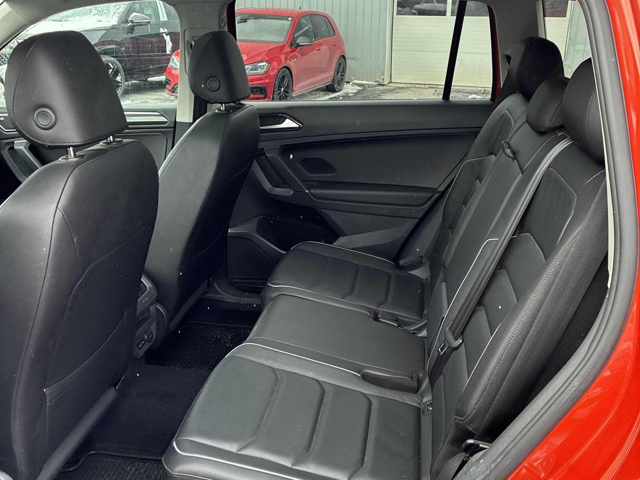 2018 Volkswagen Tiguan Highline - LEATHER, SUNROOF, NAV, FENDER STEREO!! Photo