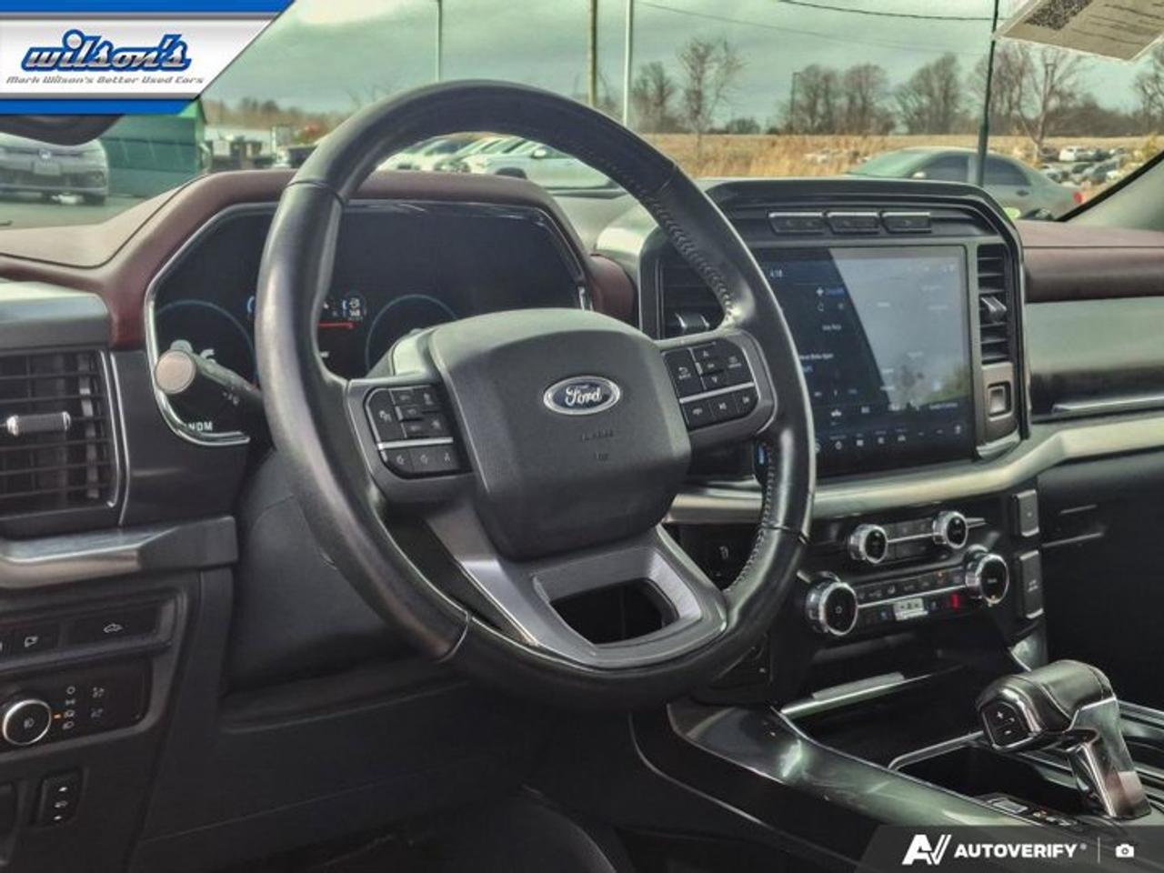 2022 Ford F-150 LARIAT Crew 4X4 | 502A | Sport Pkg | Leather | Pano Sunroof | Cooled + Heated Seats | and More ! Photo