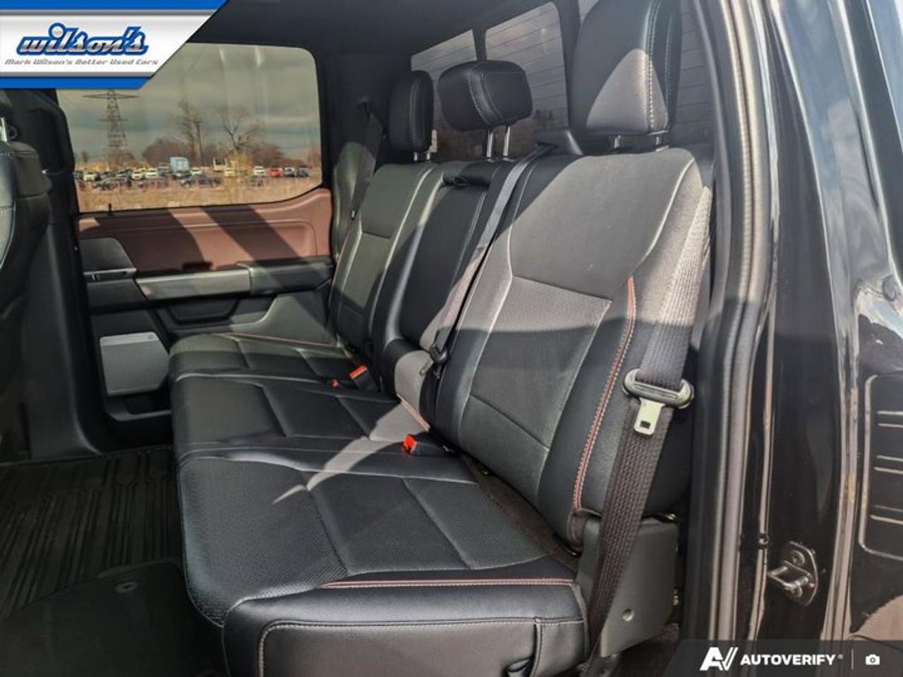 2022 Ford F-150 LARIAT Crew 4X4 | 502A | Sport Pkg | Leather | Pano Sunroof | Cooled + Heated Seats | and More ! Photo
