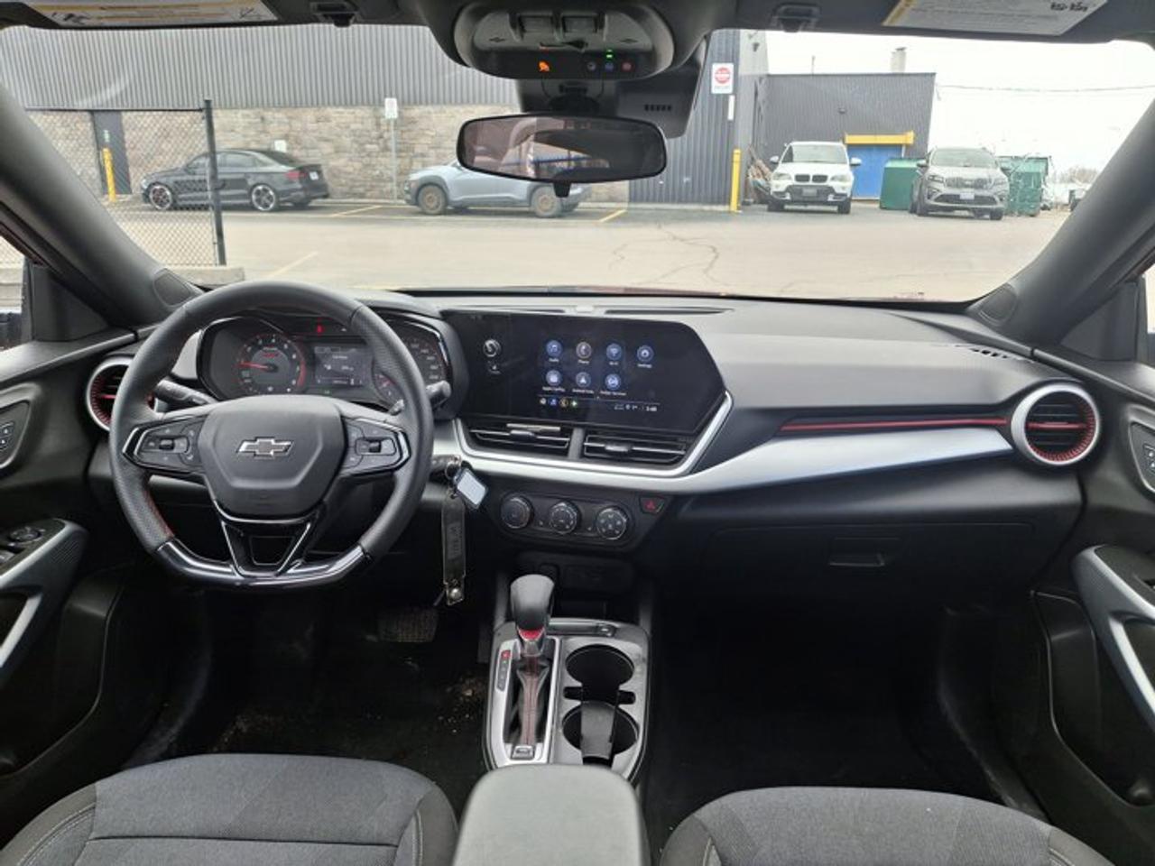 2024 Chevrolet Trax 1RS |Sunroof | Driver Confidence PKG | Heated Seats + Steering | Remote Start | CarPlay | Photo4