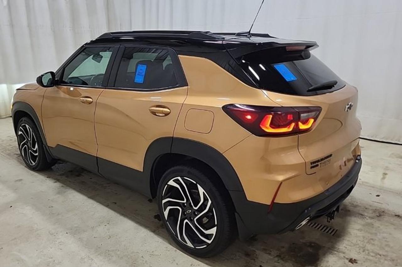 2024 Chevrolet TrailBlazer RS AWD | Pano Roof | Heated Seats | Power Liftgate | Wireless CarPlay | Rear Cam | Blind Spot & More Photo
