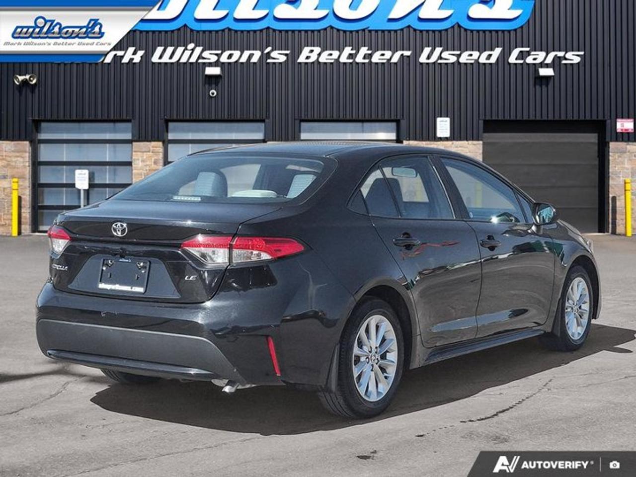 2021 Toyota Corolla LE | Sunroof | Radar Cruise | Heated Seats | CarPlay + Android | Rear Camera | and More ! Photo