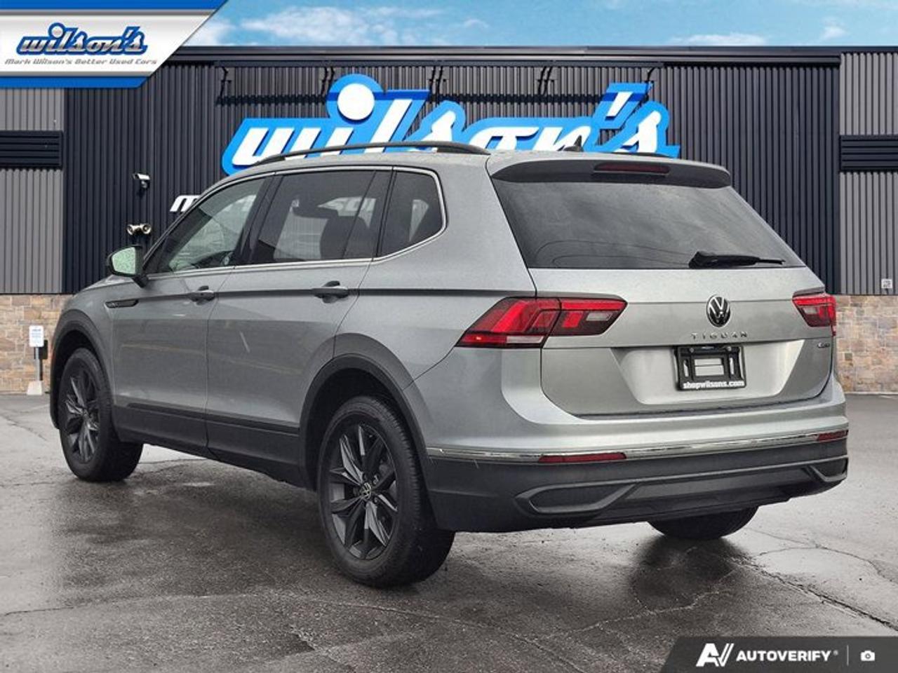 2024 Volkswagen Tiguan Comfortline AWD | Sunroof | Leatherette | Adaptive Cruise | Heated Wheel + Seats | Rear Cam & More ! Photo