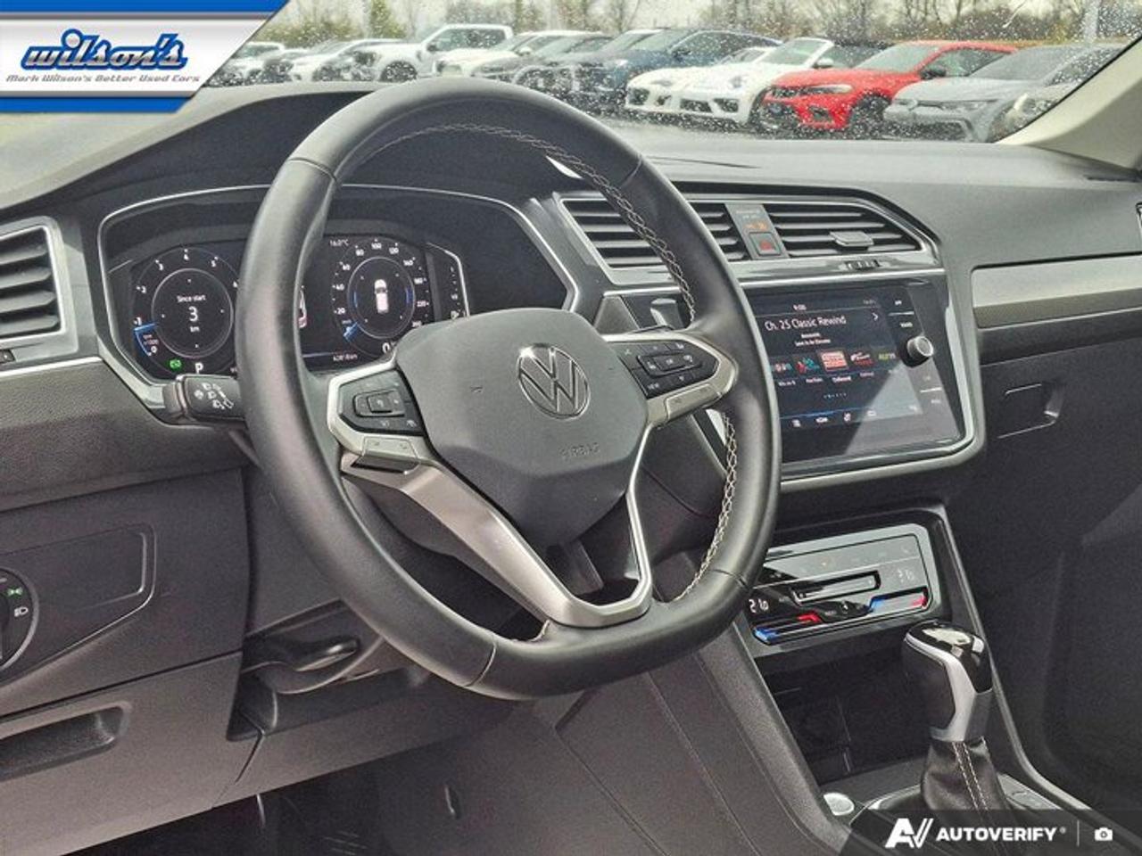 2024 Volkswagen Tiguan Comfortline AWD | Sunroof | Leatherette | Adaptive Cruise | Heated Wheel + Seats | Rear Cam & More ! Photo
