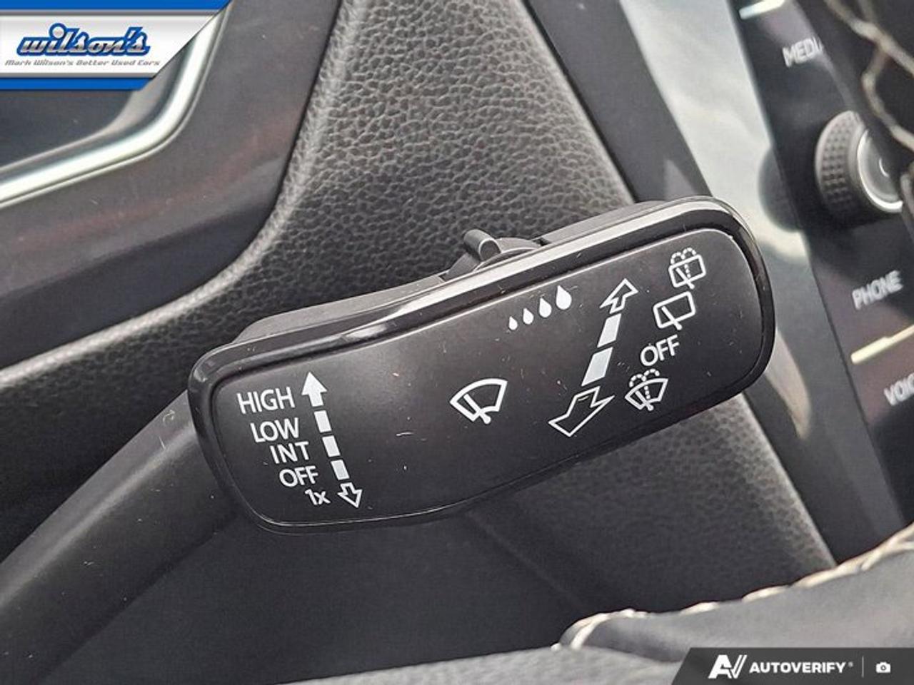 2024 Volkswagen Tiguan Comfortline AWD | Sunroof | Leatherette | Adaptive Cruise | Heated Wheel + Seats | Rear Cam & More ! Photo