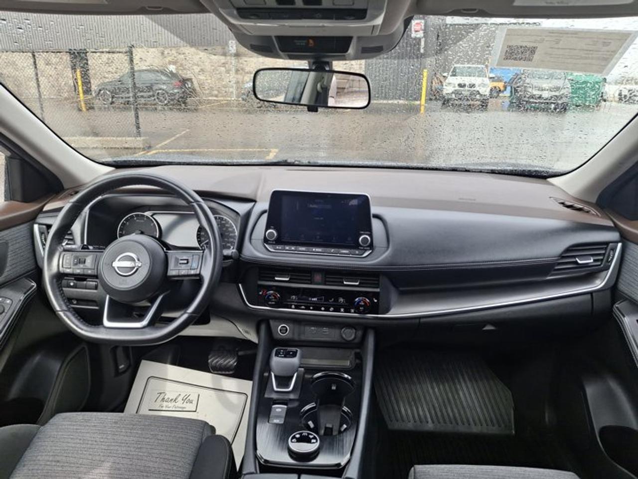 2023 Nissan Rogue SV AWD | Sunroof | 360 Camera | Heated Wheel + Seats | CarPlay + Android | Power Seat | and More ! Photo