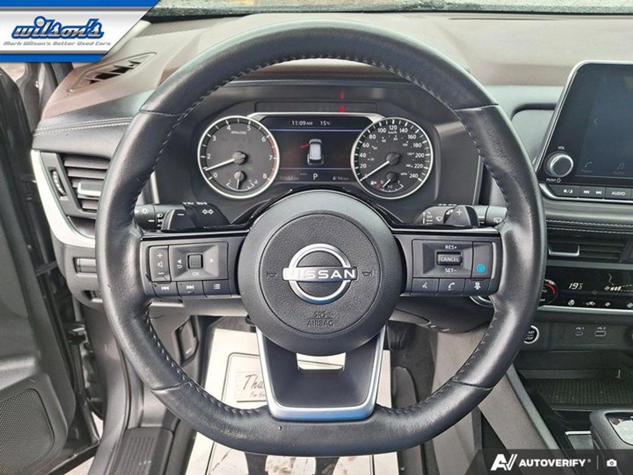 2023 Nissan Rogue SV AWD | Sunroof | 360 Camera | Heated Wheel + Seats | CarPlay + Android | Power Seat | and More ! Photo