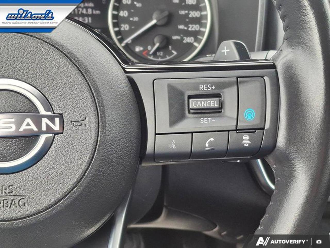2023 Nissan Rogue SV AWD | Sunroof | 360 Camera | Heated Wheel + Seats | CarPlay + Android | Power Seat | and More ! Photo